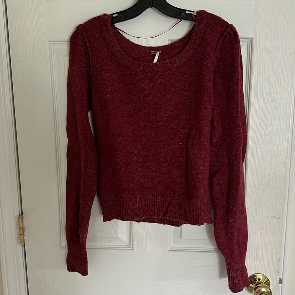 Free People red puff shoulder sweater - Small